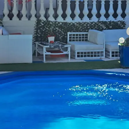 Holiday home Suite-junior -villa Helene - Montpellier Sud - Aeroport- Piscine Privee-2mn Des Plages Perols